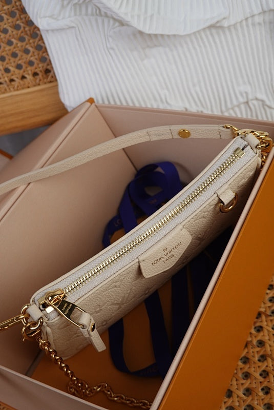 Dragons Bags ln Luxury Bag --56058