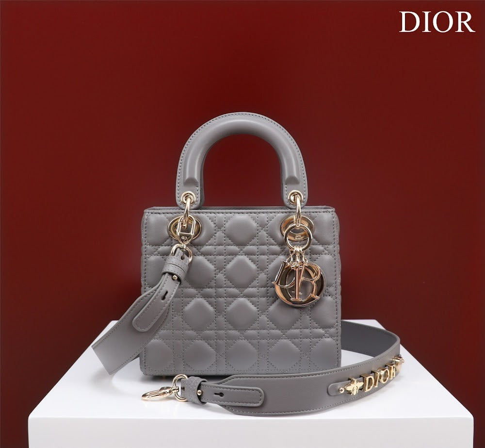 Dragons BagsDiorn Luxury Bag --115926