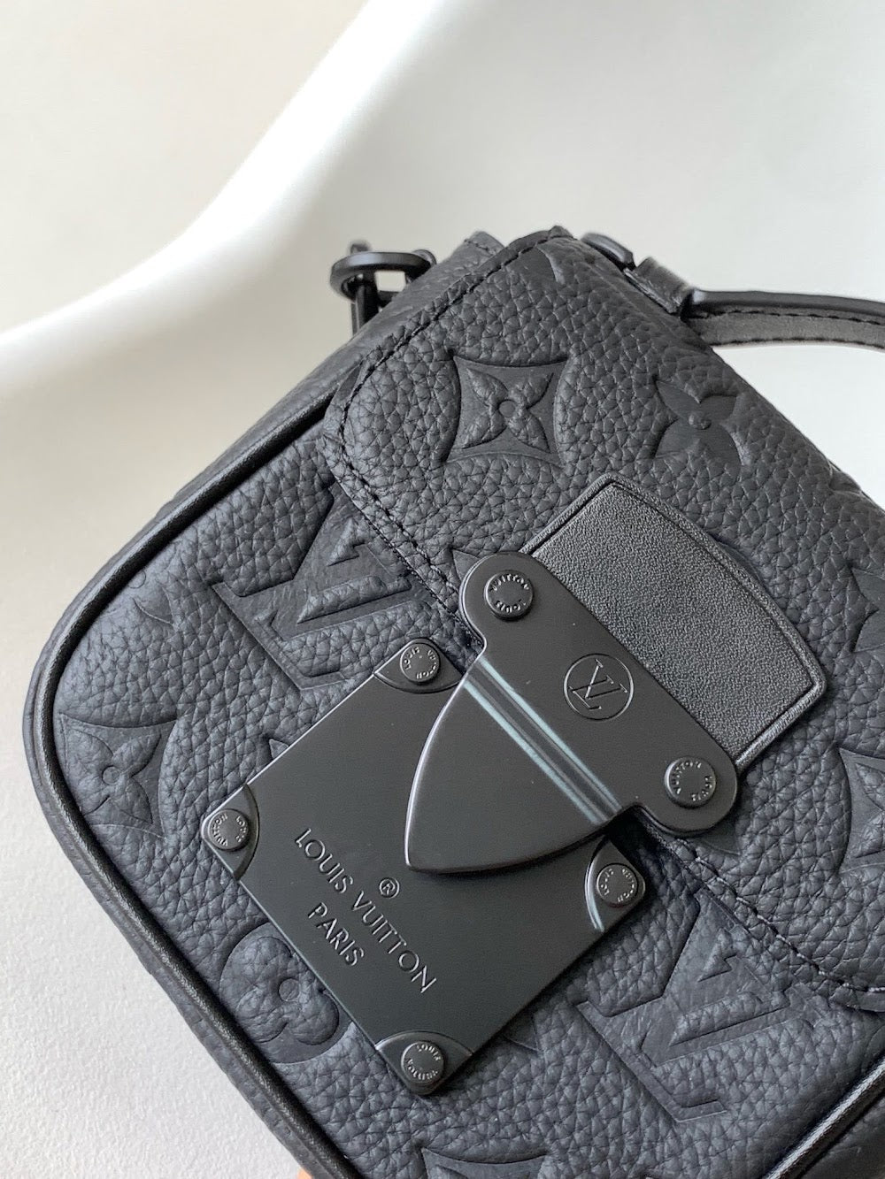 Dragons Bags LVn Luxury Bag --79053