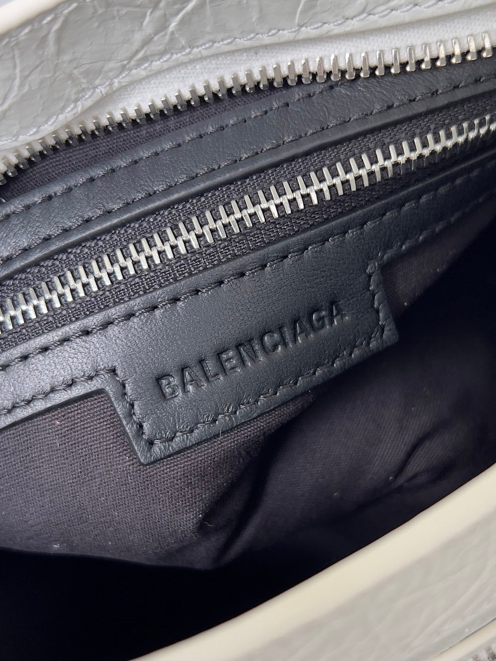 Dragons Bags Balenciaga Luxury Bag --111546