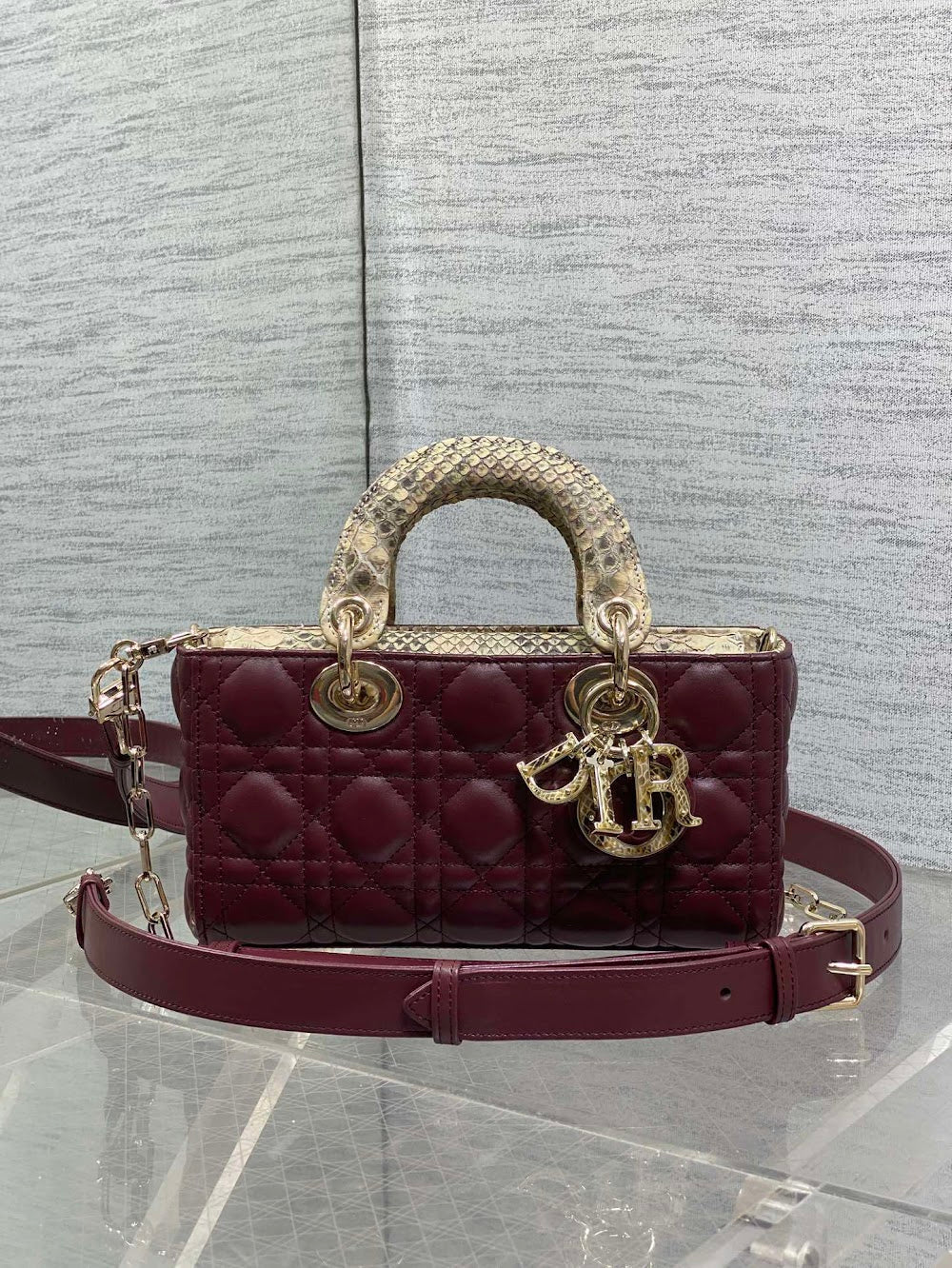 Dragons BagsDiorn Luxury Bag --115345