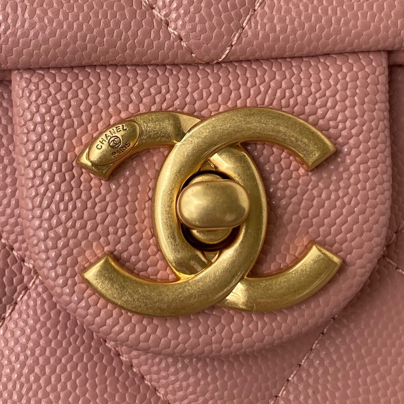 Dragons Bags Detail
