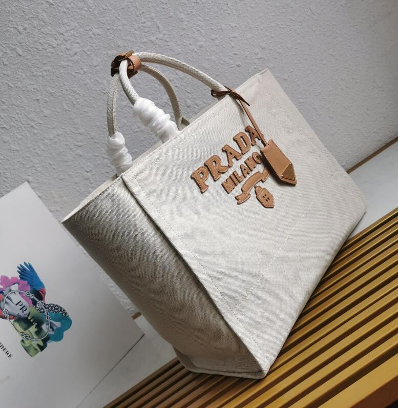 Dragons Bags Bags

 - PD Bags - 004