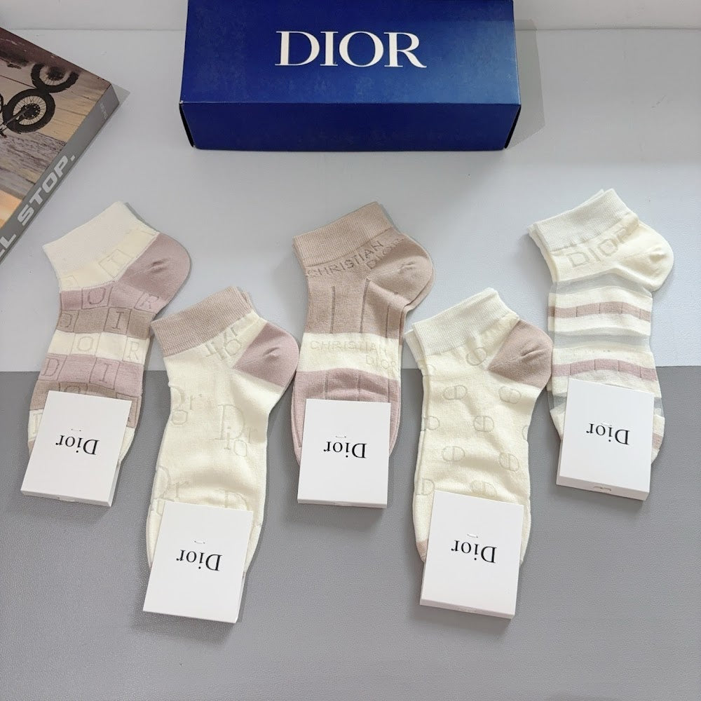 Dragons Bags Premium Luxury Socks --98152