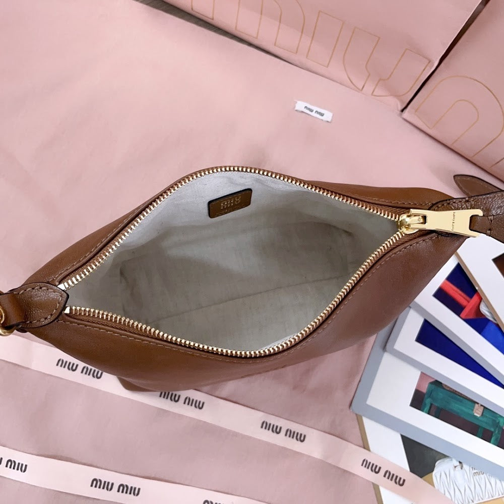 Dragons Bags Miun Miun Luxury Bag --122243