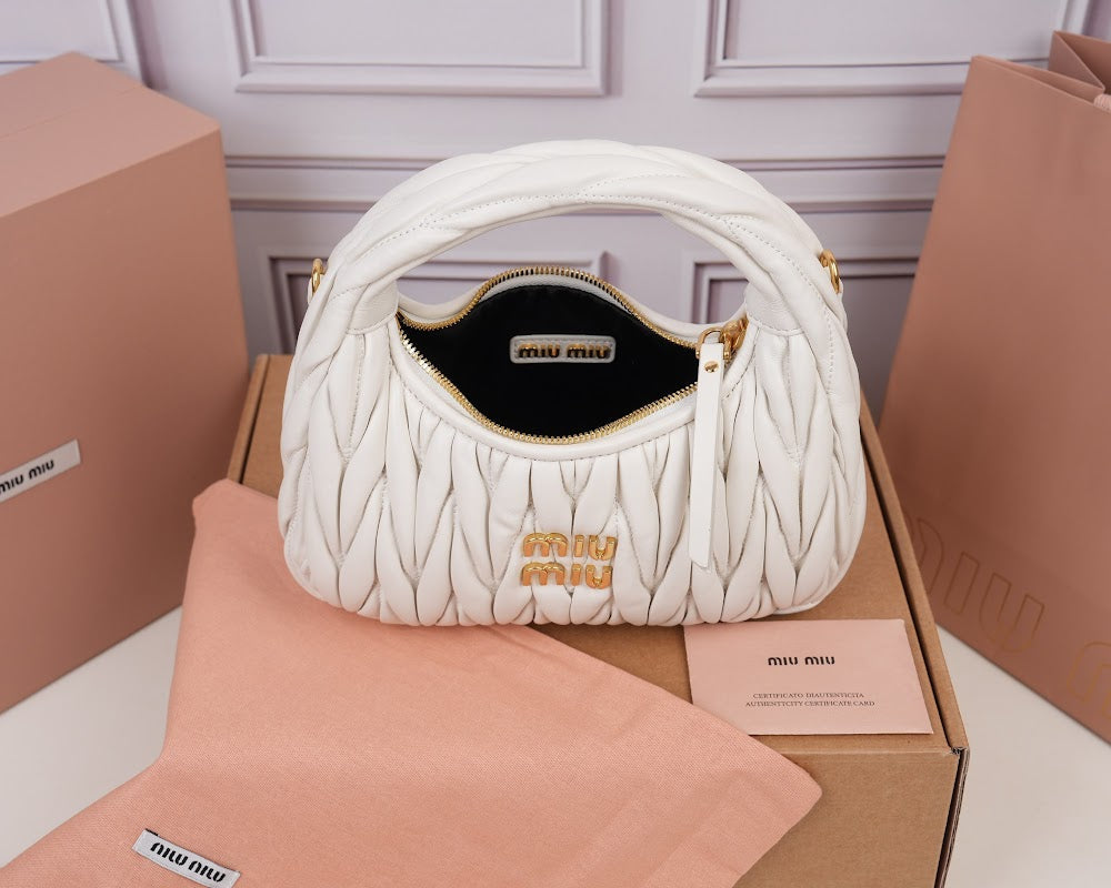 Dragons Bags Miun Miun Luxury Bag --123611