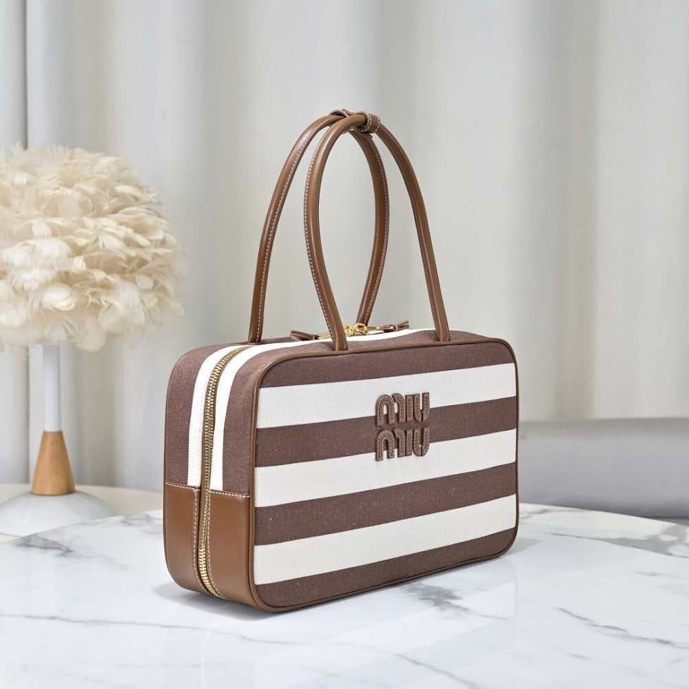 Dragons Bags Miun Miun Luxury Bag --123585