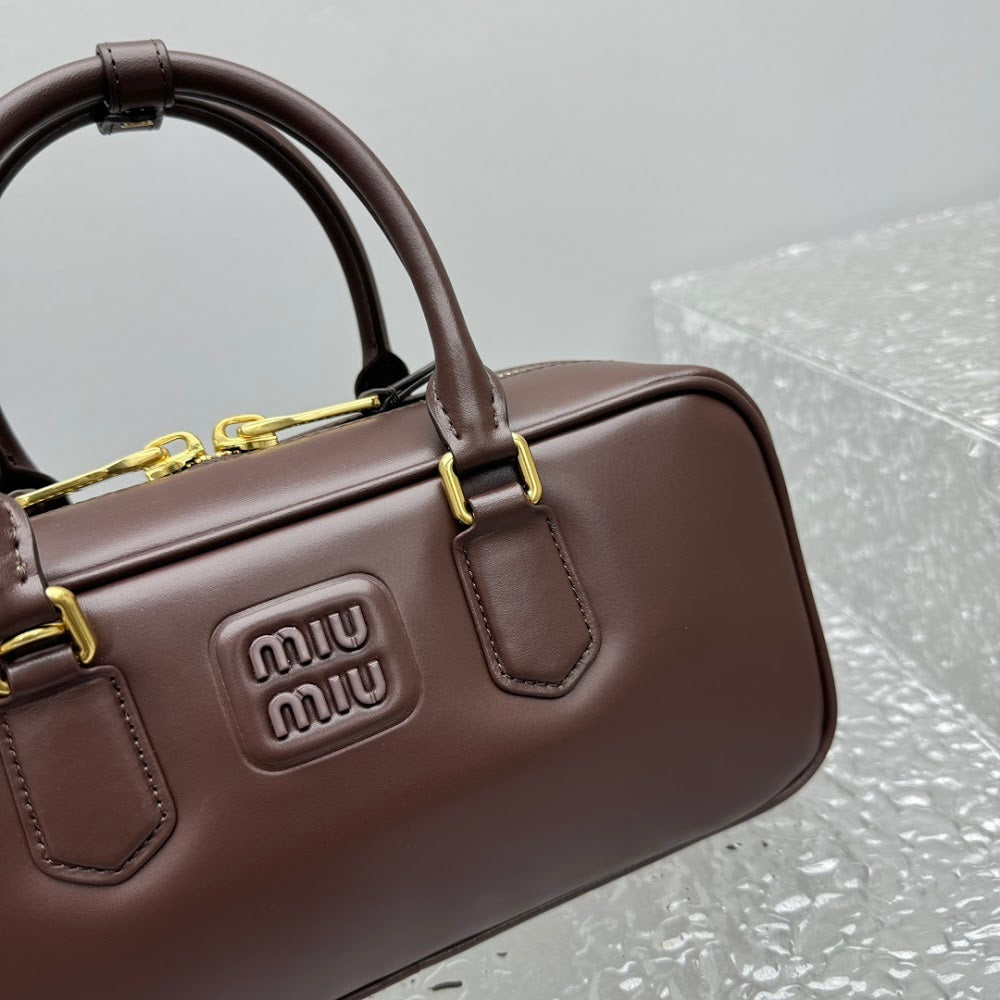 Dragons Bags Miun Miun Luxury Bag --123457