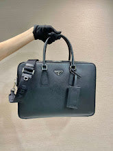 new-luxury-designer-bags-nm2400