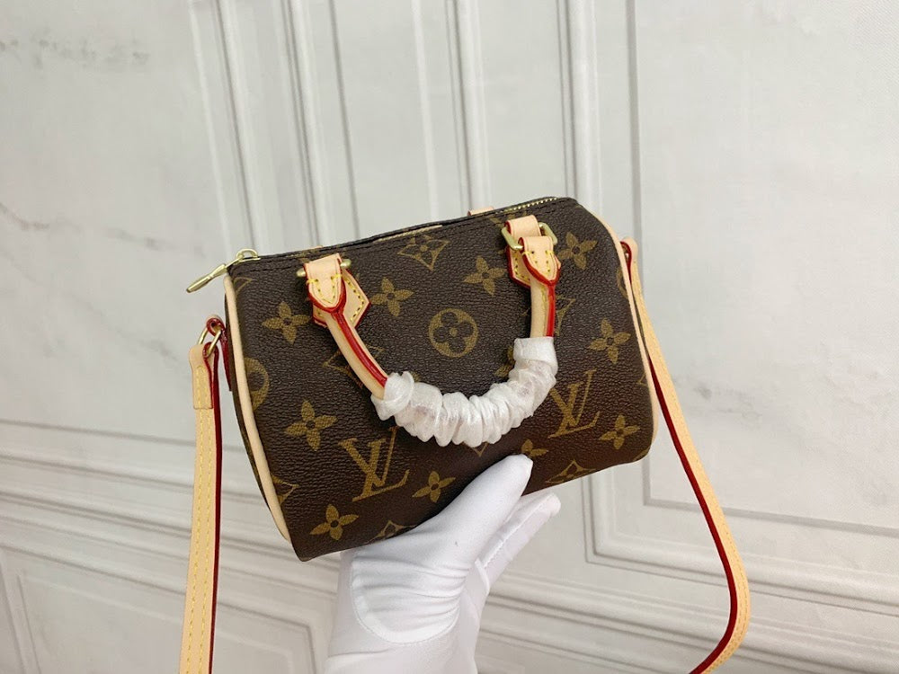 Dragons Bags ln Luxury Bag --78558