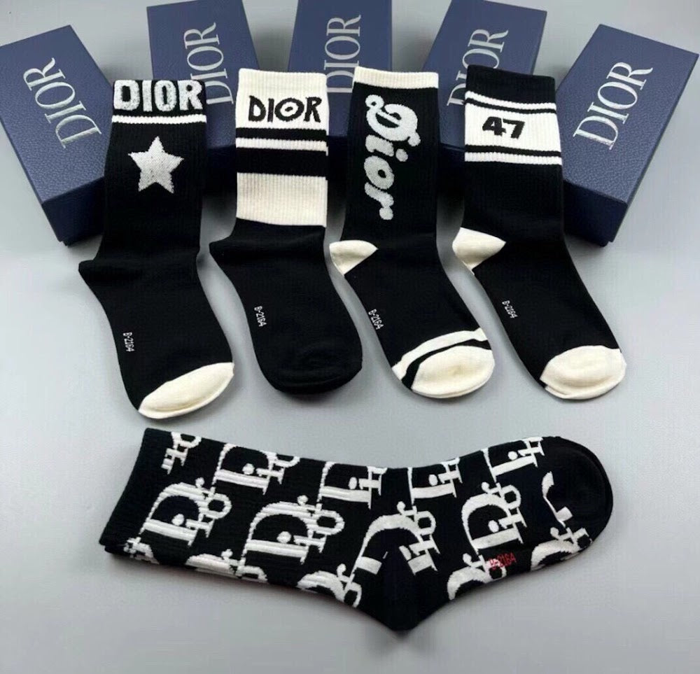 Dragons Bags Premium Luxury Socks --98543