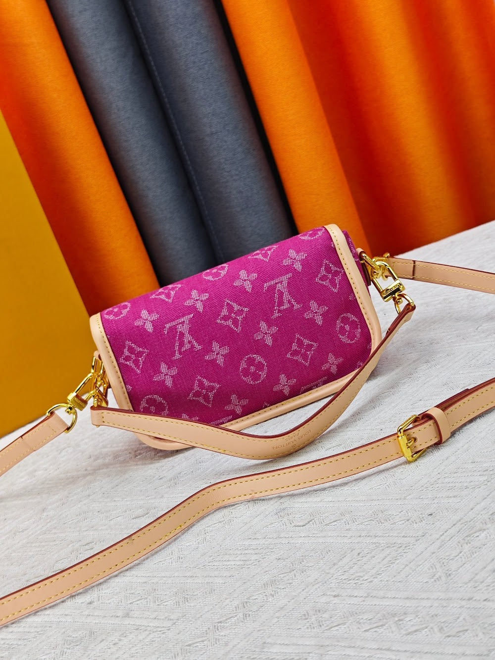 Dragons Bags ln Luxury Bag --77859