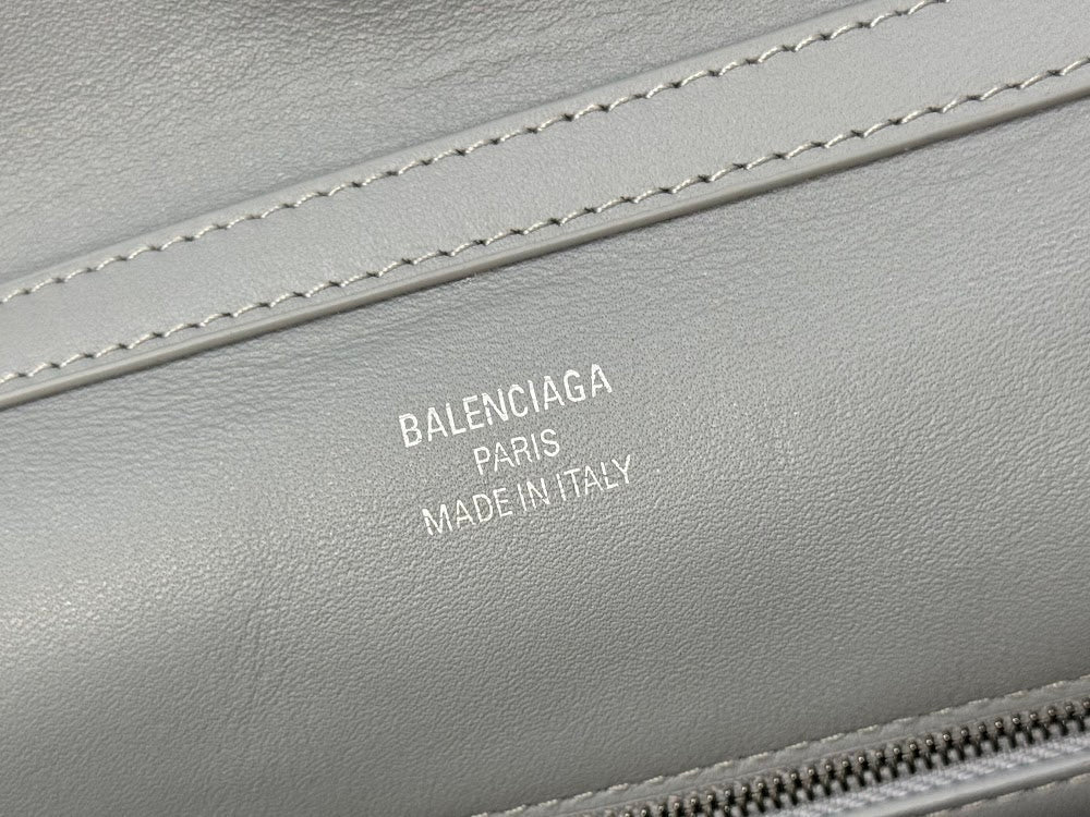 new-luxury-designer-bags-nm11196