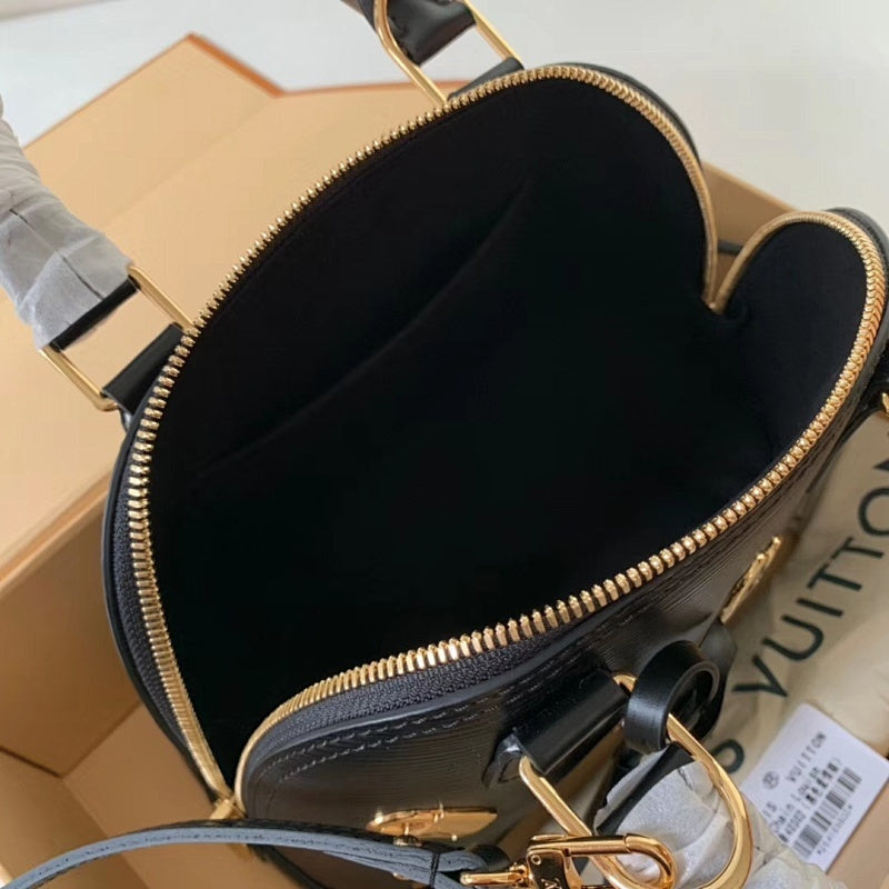 Dragons Bags ln Luxury Bag --60738