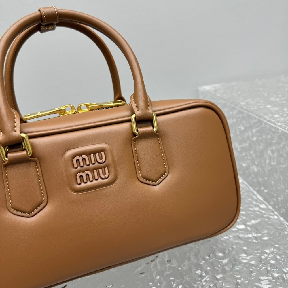 Dragons Bags Miun Miun Luxury Bag --123411