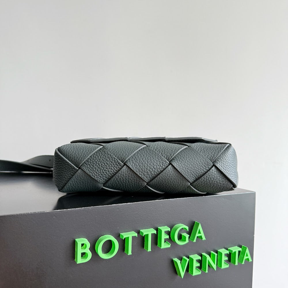new-luxury-designer-bags-nm10584