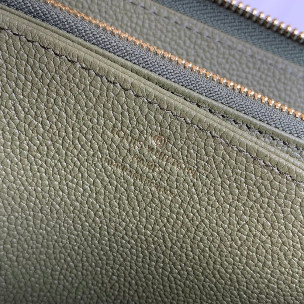 Dragons Bags ln Luxury Bag --67370
