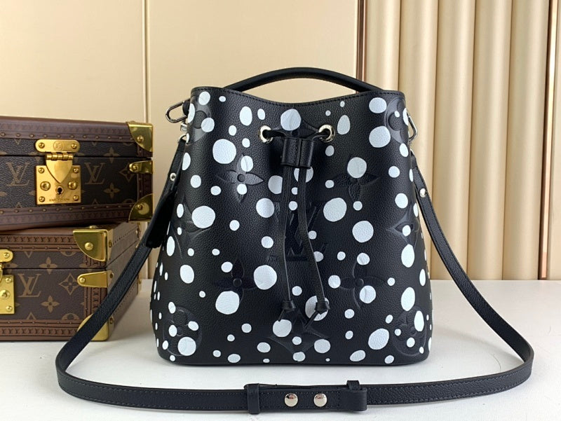 Dragons Bags ln Luxury Bag --63186
