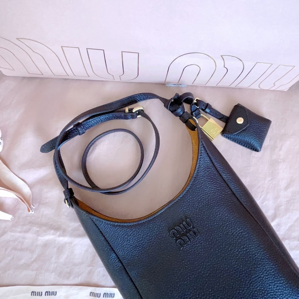 Dragons Bags Miun Miun Luxury Bag --122625