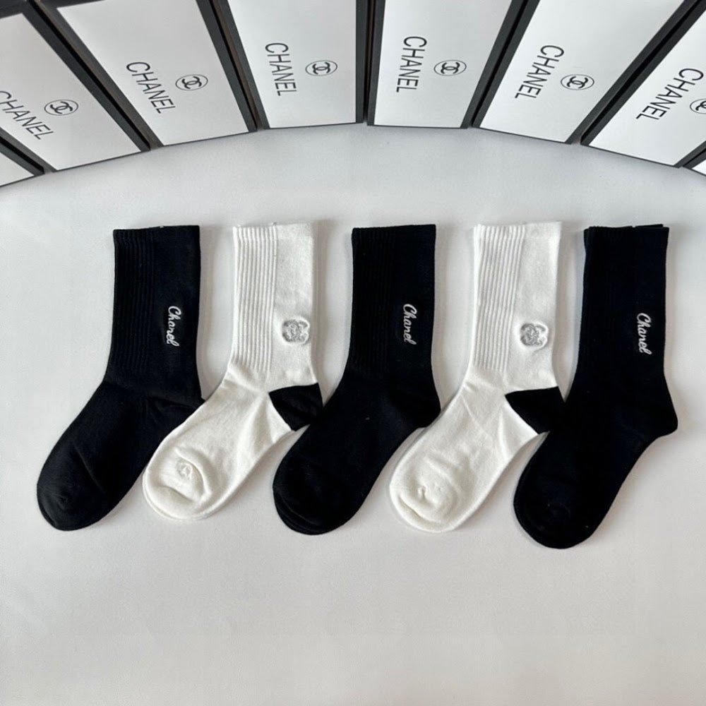 Dragons Bags Premium Luxury Socks --97935