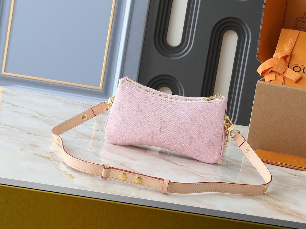 Dragons Bags ln Luxury Bag --76745
