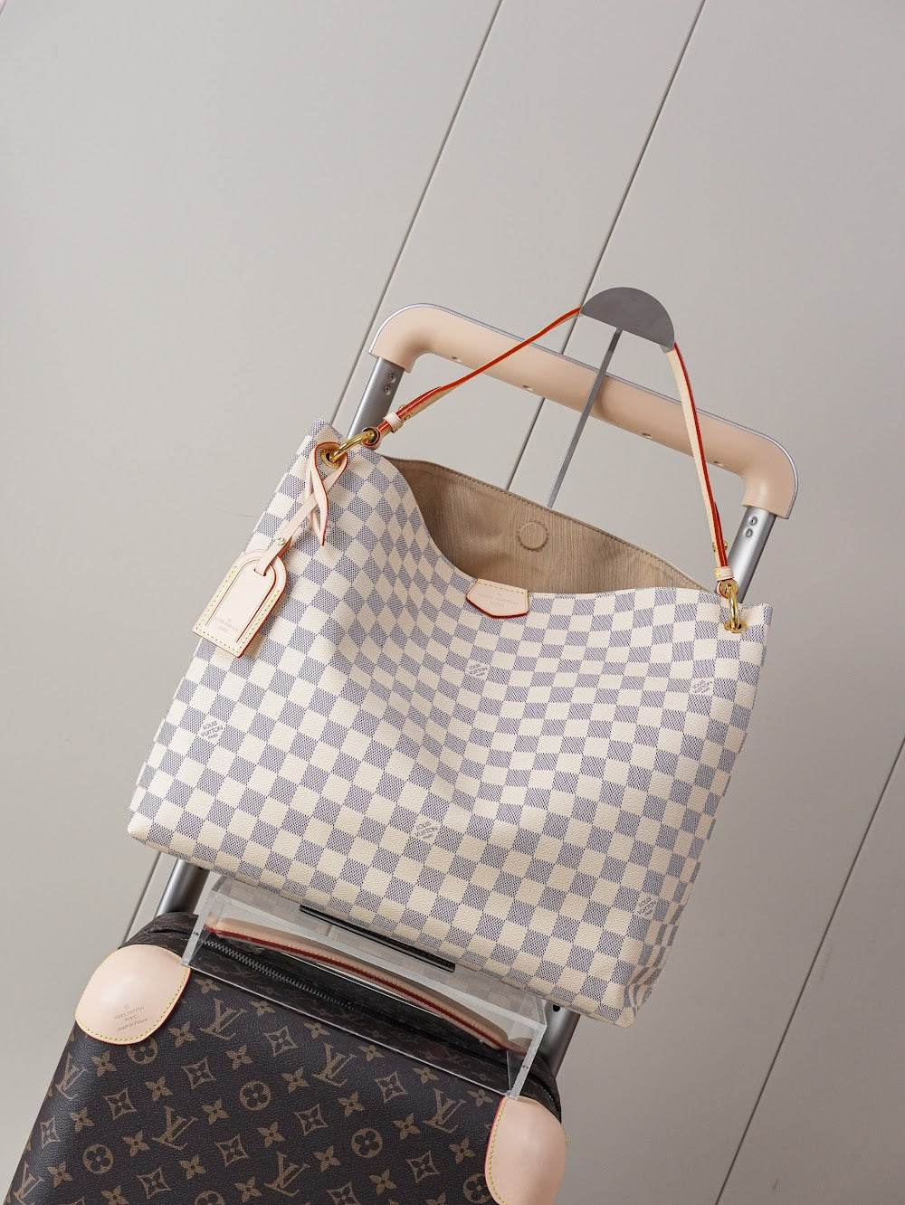 Dragons Bags ln Luxury Bag --81767