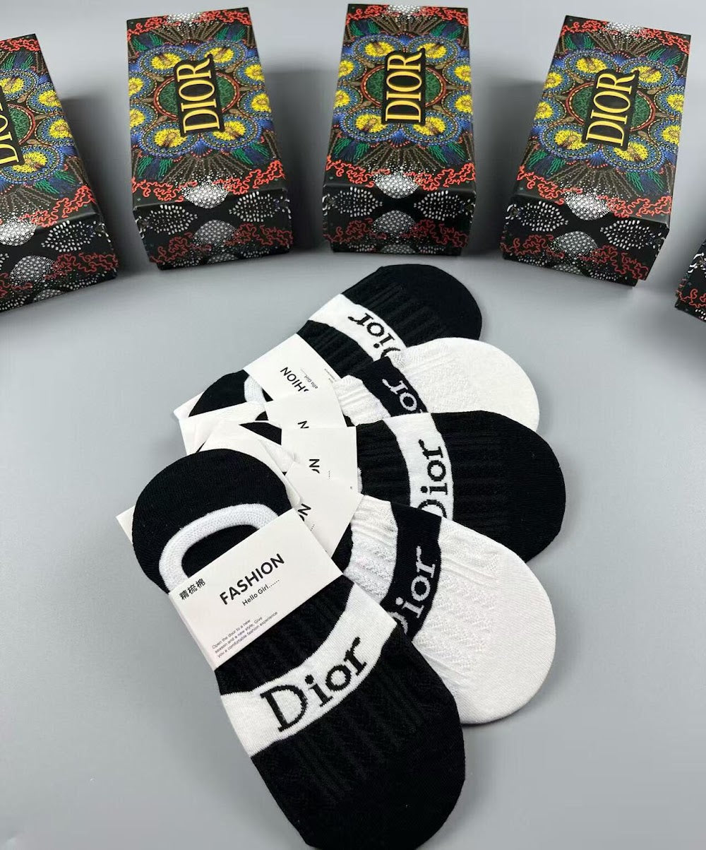 Dragons Bags Premium Luxury Socks --98198