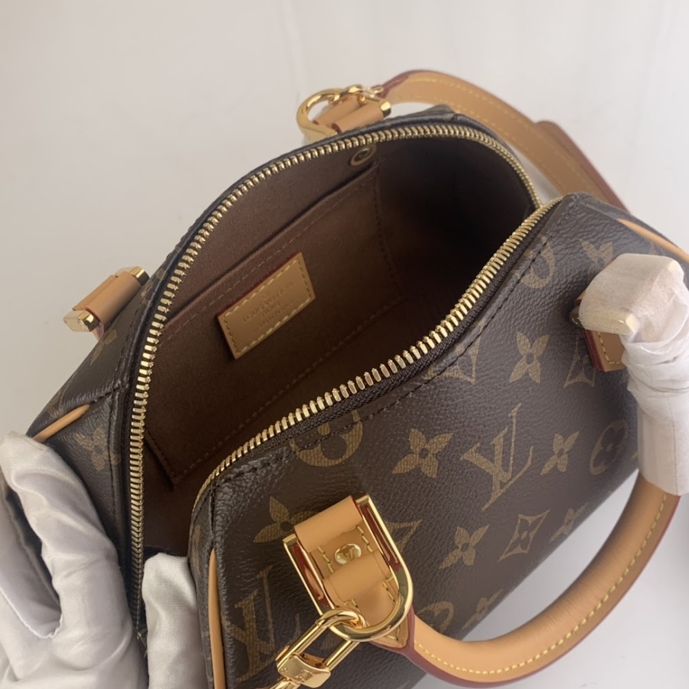 Dragons Bags ln Luxury Bag --61033