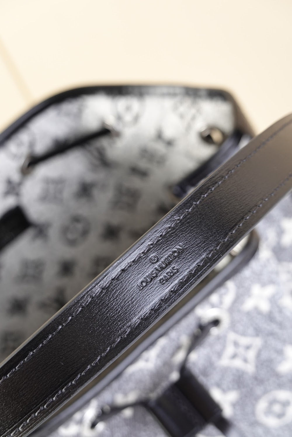 Dragons Bags ln Luxury Bag --61335