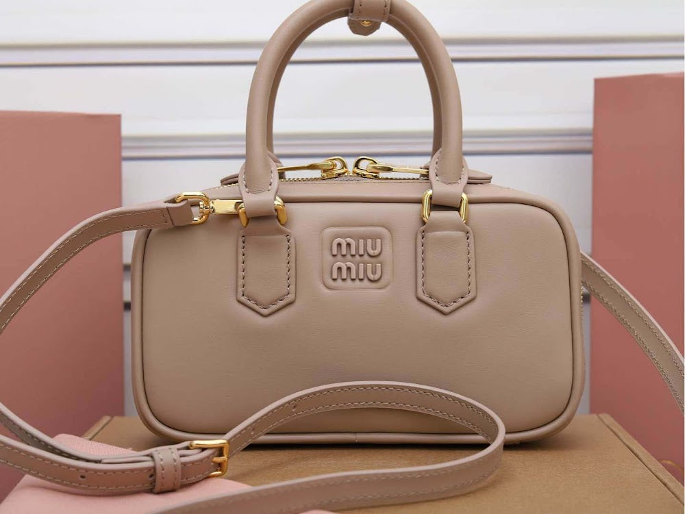 Dragons Bags Miun Miun Luxury Bag --122758