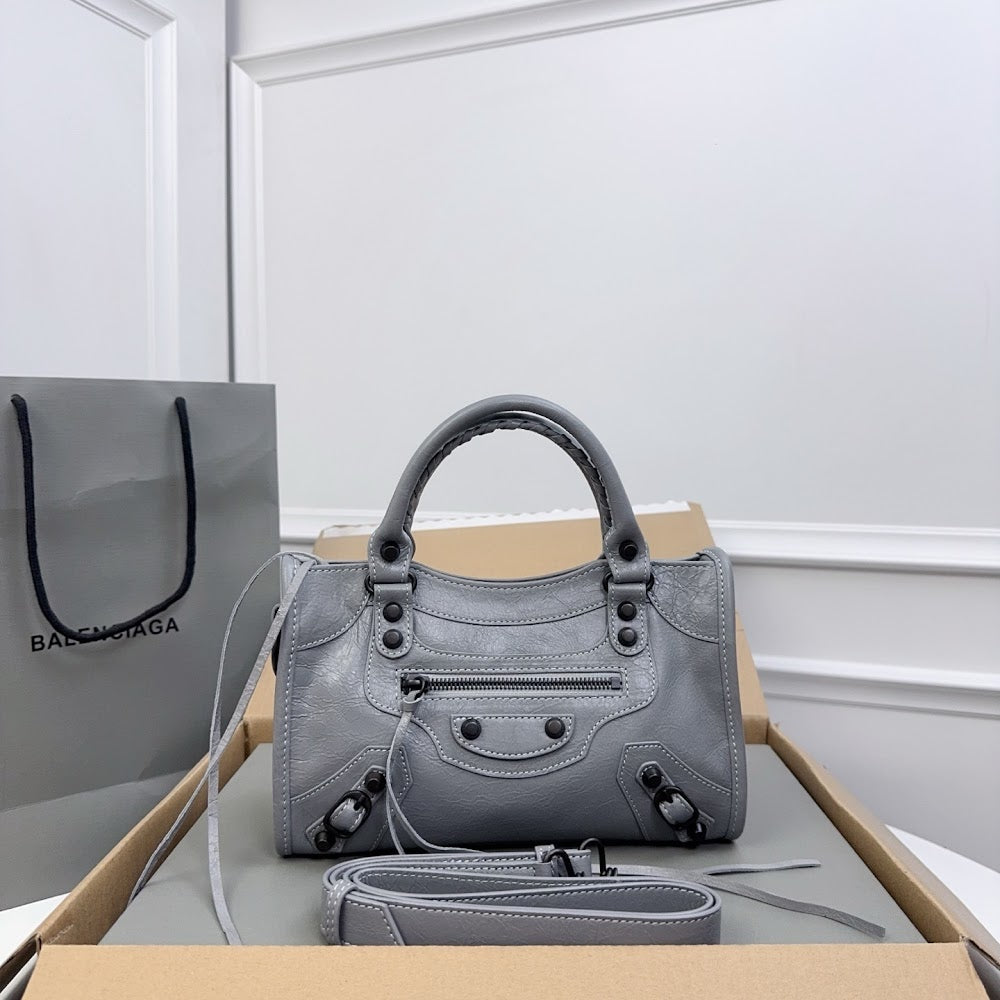 Dragons Bags Balenciaga Luxury Bag --110974