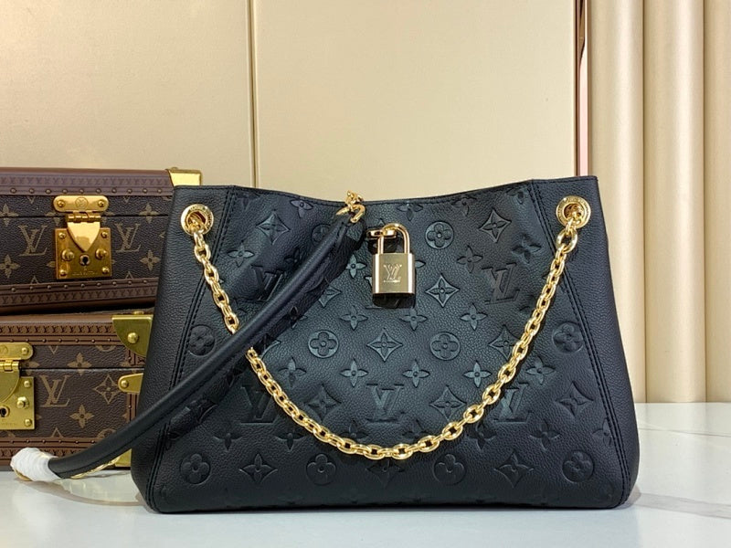 Dragons Bags ln Luxury Bag --62726