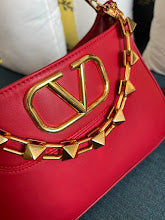 new-luxury-designer-bags-nm2581