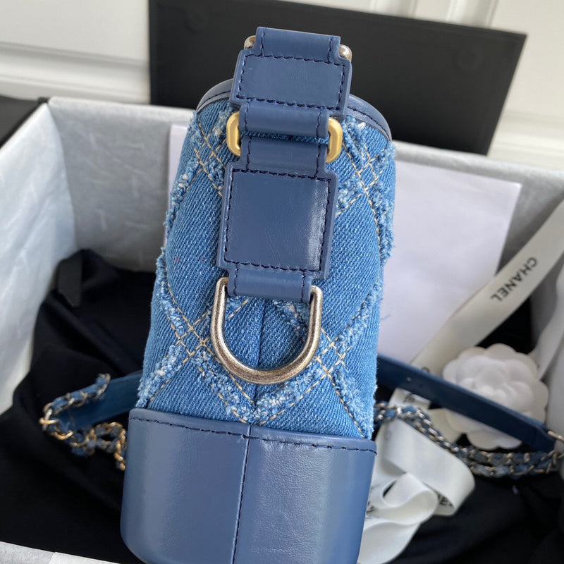 Dragons Bags Detail