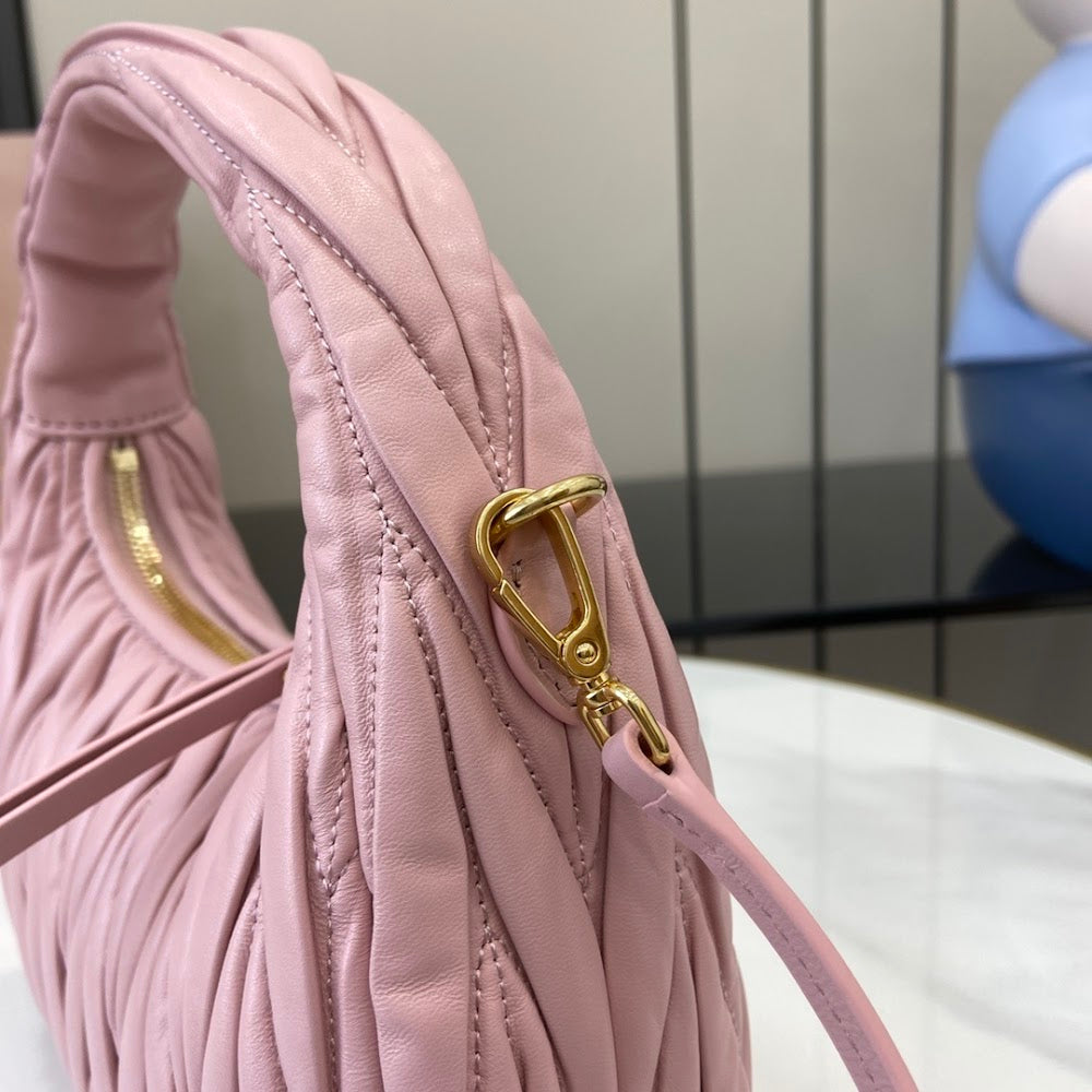 Dragons Bags Miun Miun Luxury Bag --122162
