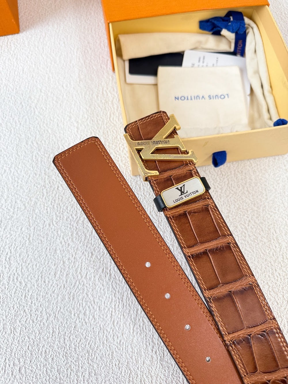 Dragons Bags ln Luxury Belt --100555