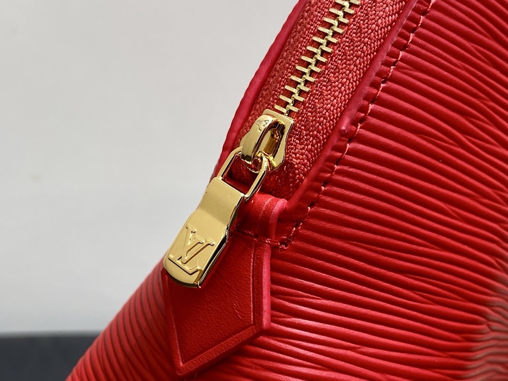 Dragons Bags ln Luxury Bag --96843