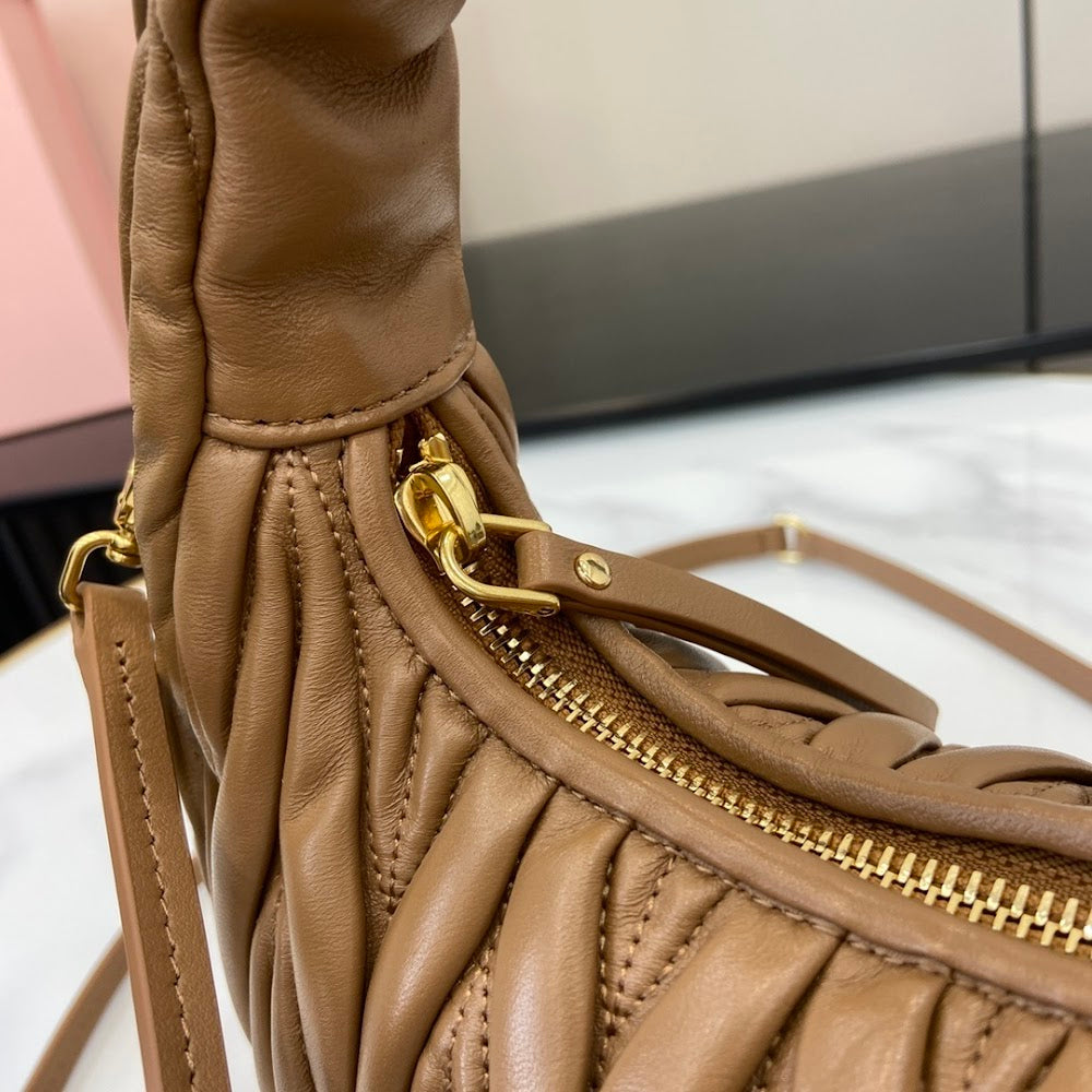 Dragons Bags Miun Miun Luxury Bag --122167