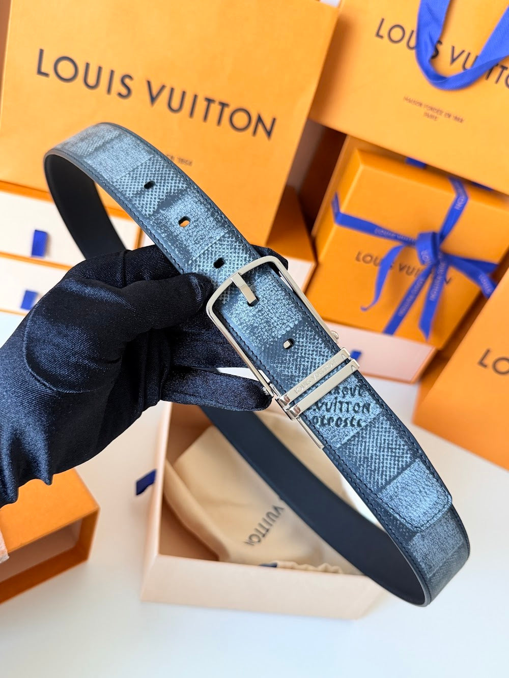 Dragons Bags ln Luxury Belt --110306