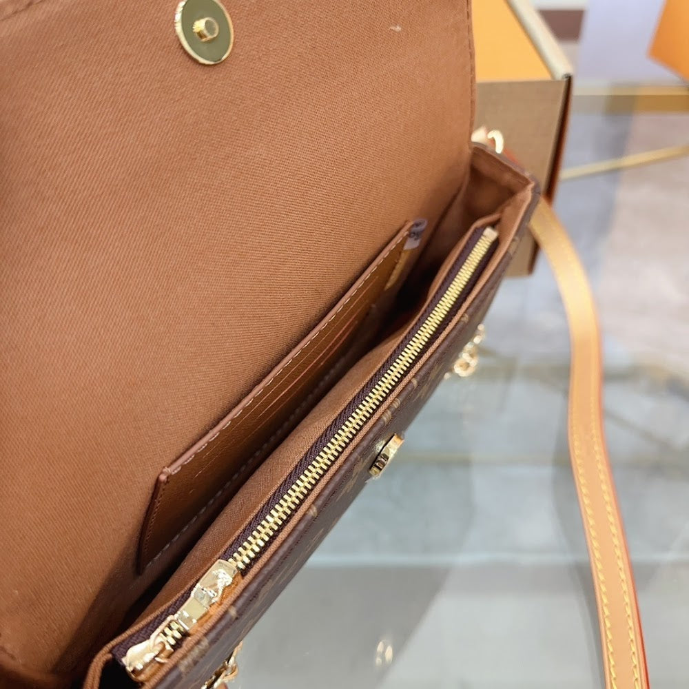 Dragons Bags ln Luxury Bag --81444