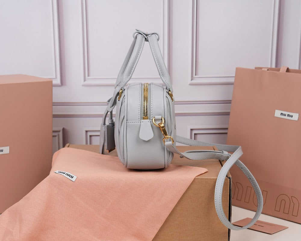 Dragons Bags Miun Miun Luxury Bag --122510
