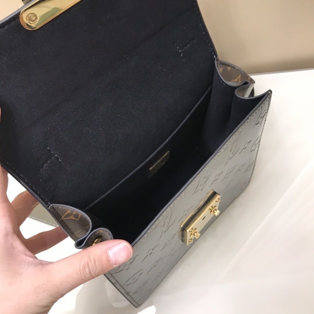 Dragons Bags ln Luxury Bag --60034
