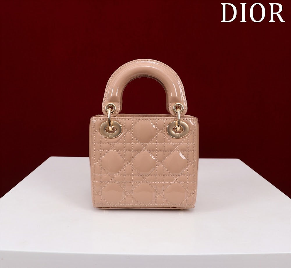 Dragons BagsDiorn Luxury Bag --116570