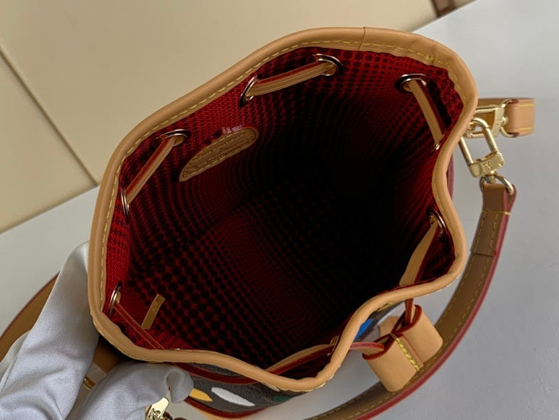 Dragons Bags ln Luxury Bag --67952