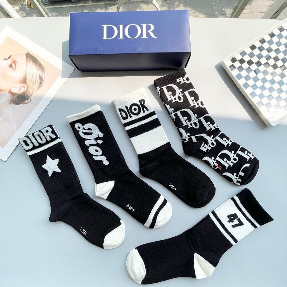 Dragons Bags Premium Luxury Socks --97731