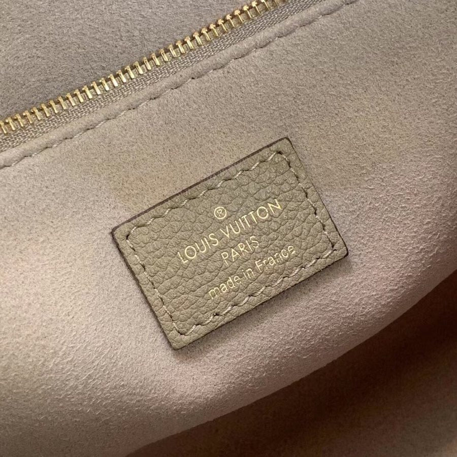 Dragons Bags ln Luxury Bag --97082