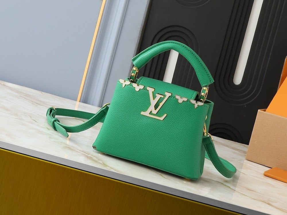 Dragons Bags ln Luxury Bag --76476