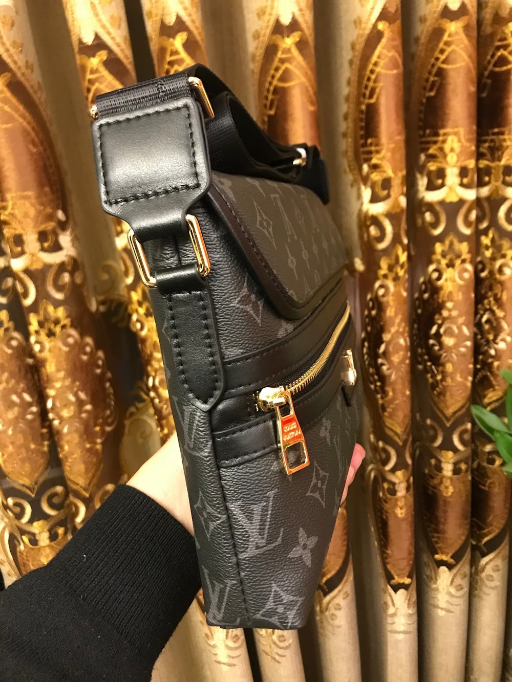 Dragons Bags ln Luxury Bag --70630