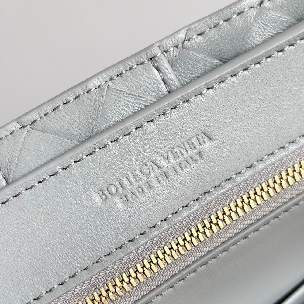 new-luxury-designer-bags-nm10681