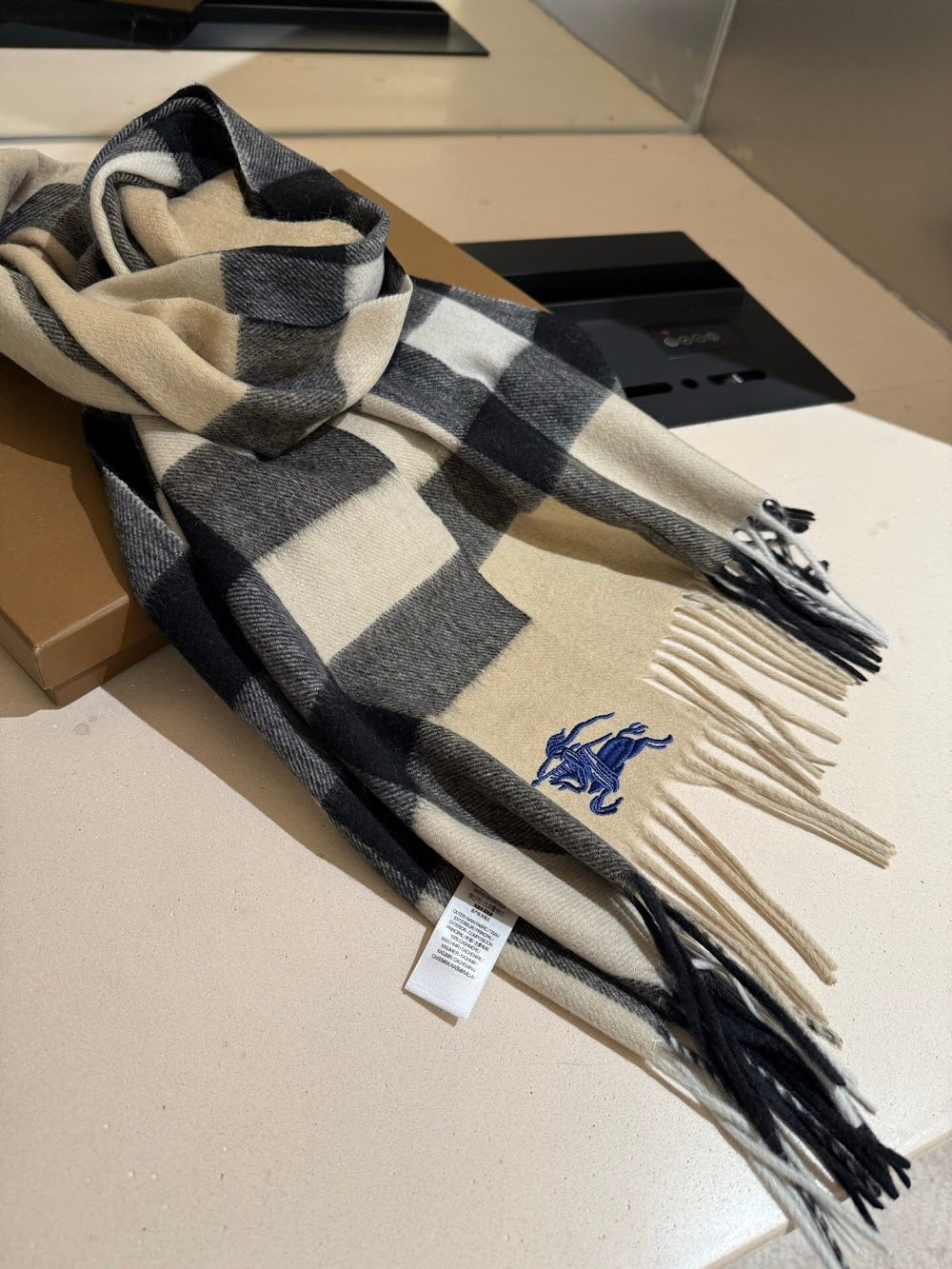Dragons Bags Premium Designer Scarf --99179